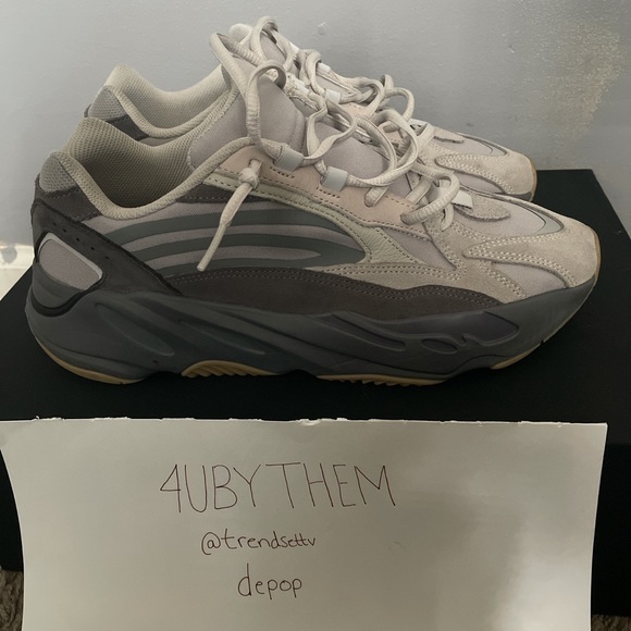 Yeezy V2 tephra